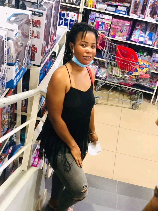 Brenda Dupont: Hi.. | Single Women in Paris