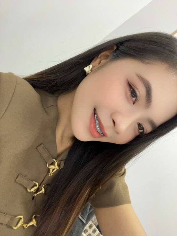 Erin Hi.. Meet Women in New York